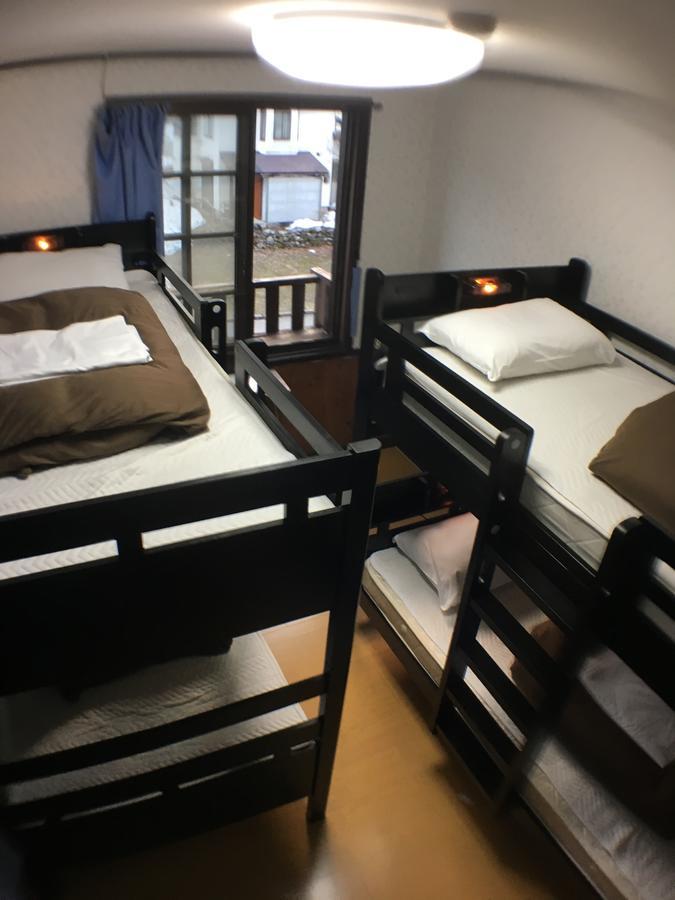 Mt Hakuba Backpackers Hostel Buitenkant foto