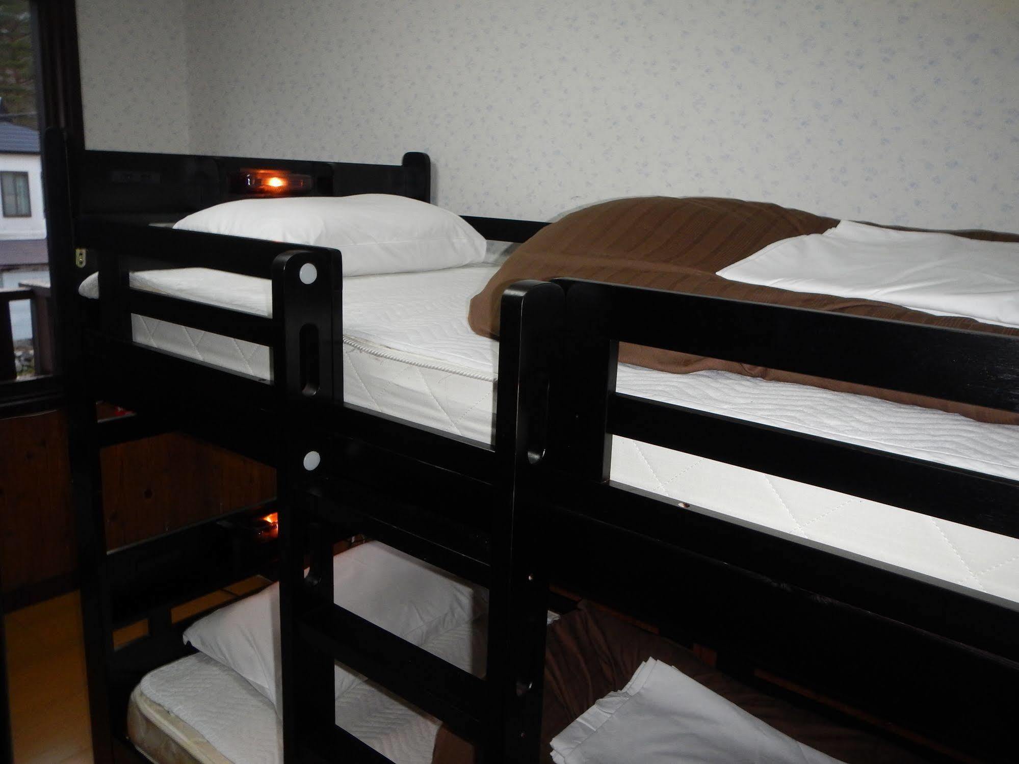 Mt Hakuba Backpackers Hostel Buitenkant foto