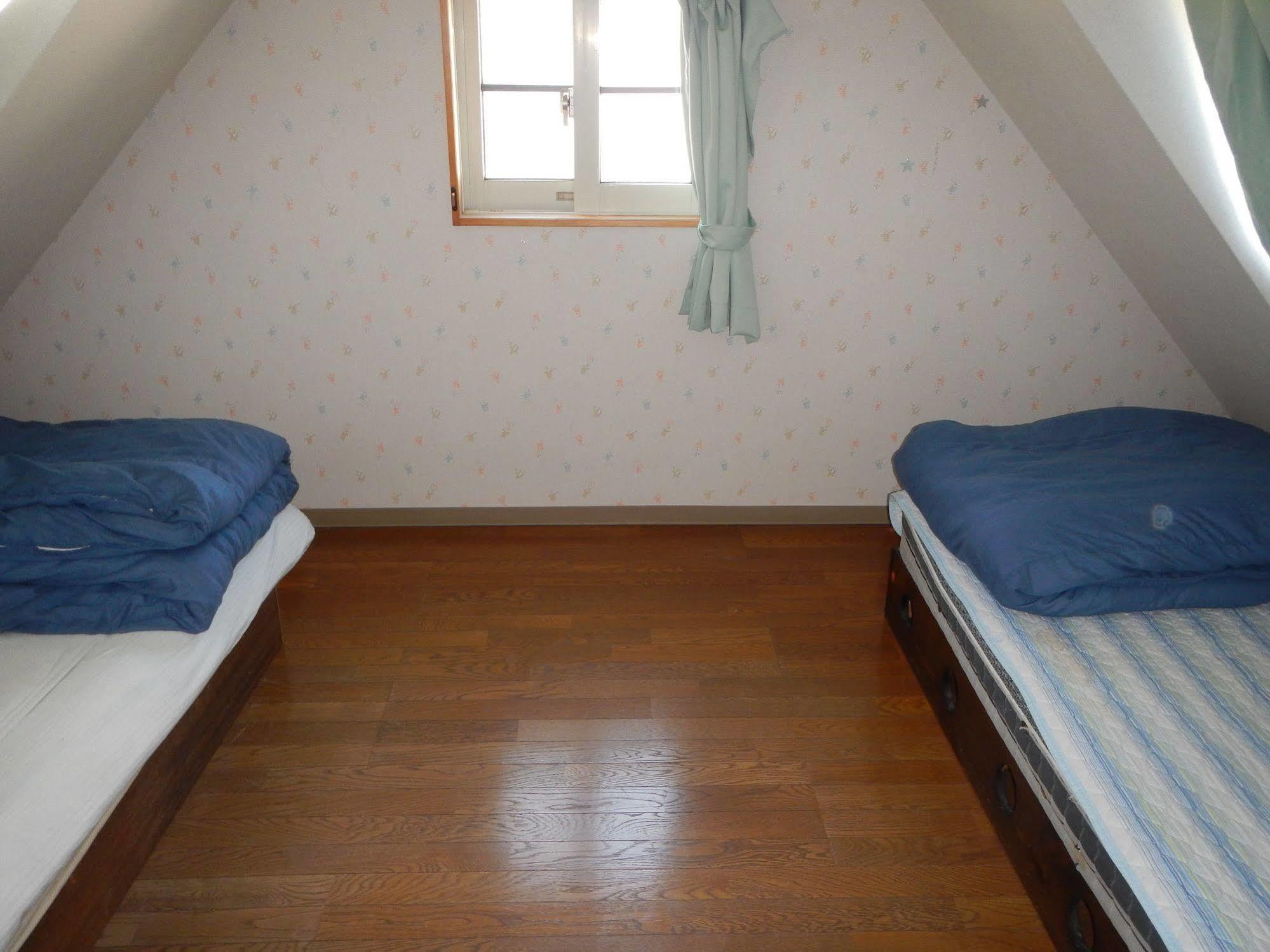 Mt Hakuba Backpackers Hostel Buitenkant foto