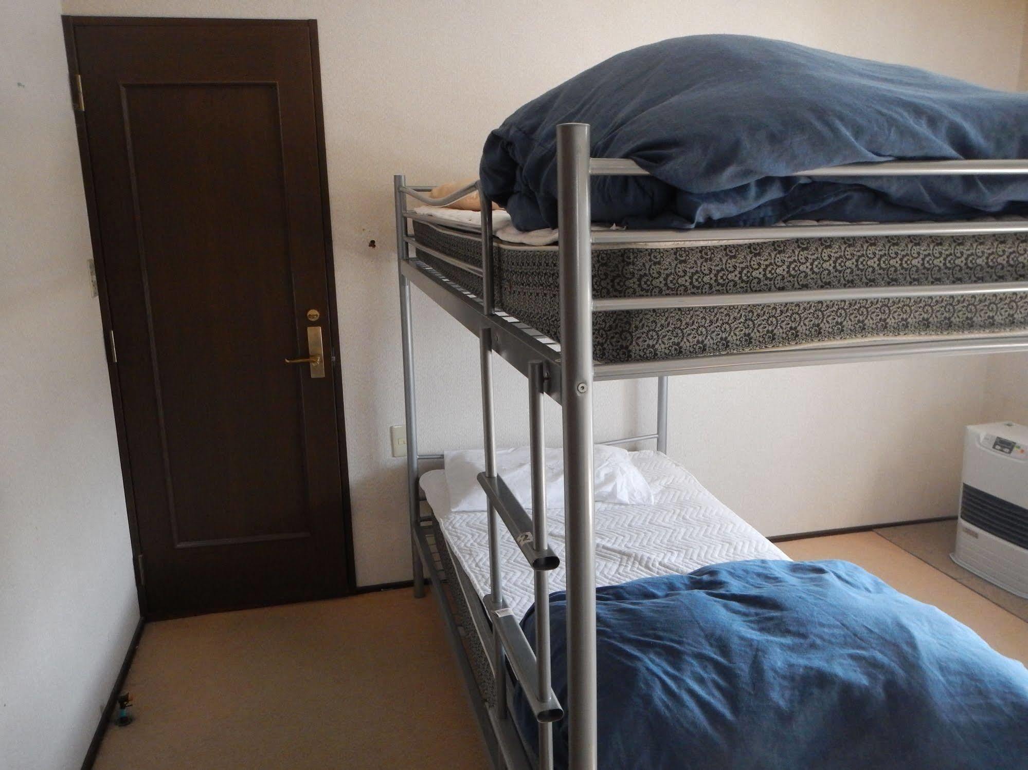 Mt Hakuba Backpackers Hostel Buitenkant foto