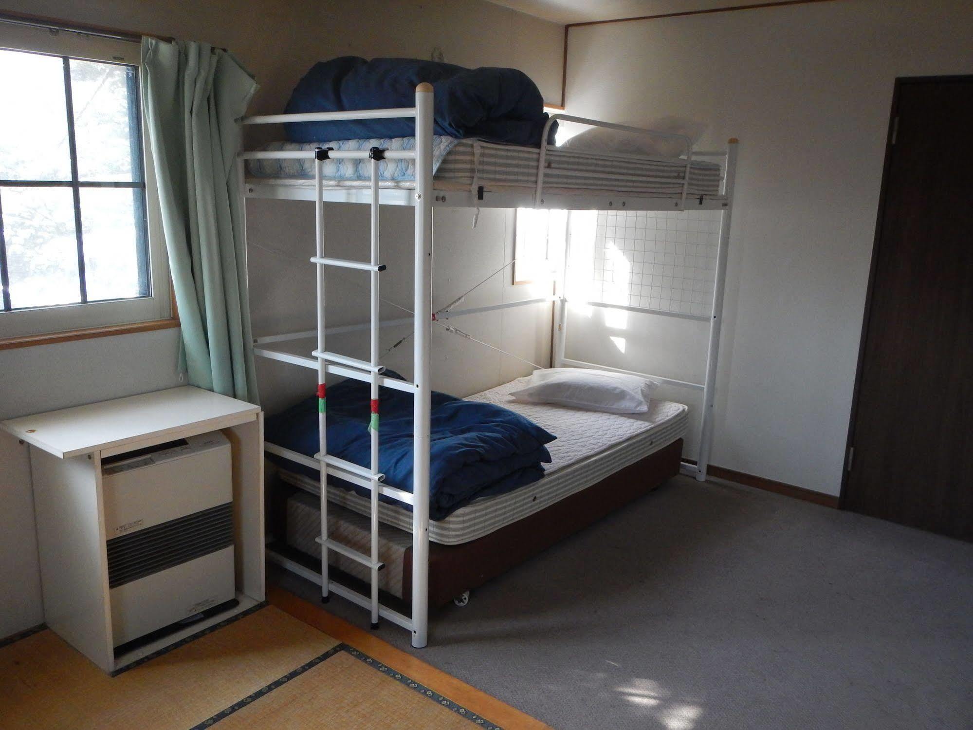 Mt Hakuba Backpackers Hostel Buitenkant foto